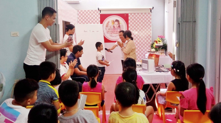 Free English speaking for children( 2019 first meeting)